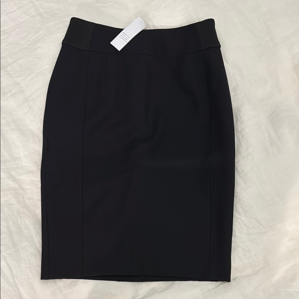 Elegant Black Pencil Skirt